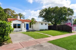 427 W 43rd St, Miami Beach