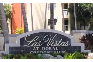 8290 Lake Dr 319, Doral