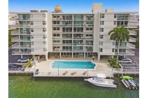 9500 W Bay Harbor Dr 2g, Bay Harbor Islands