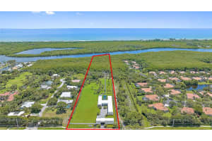 9741 Se Gomez Ave, Hobe Sound