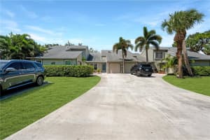 894 Ne Sandalwood Pl, Jensen Beach