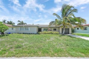 169 Duke Dr, Lake Worth
