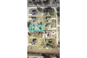 4626 Gene Ave N, Lehigh Acres