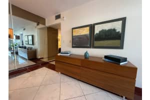 6801 Indian Creek Dr 302, Miami Beach 6801 Indian Creek Dr 302, Miami Beach