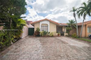 2524 W 65th St 0, Hialeah