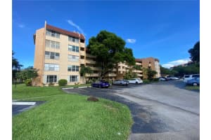 3801 Environ Blvd 212, Lauderhill