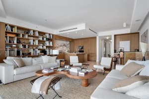 3250 Ne 188th St 608, Aventura
