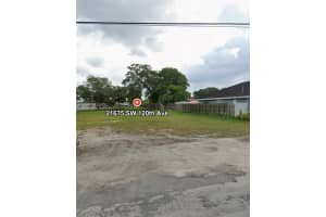 21675 Sw 120th Avenue, Miami