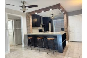 204 Lake Pointe Dr 108, Oakland Park