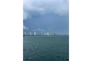 100 Shore Ct 310, North Palm Beach