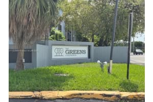 8841 W Flagler St 108, Miami