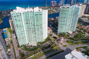 20155 Ne 38th Ct 2201, Aventura