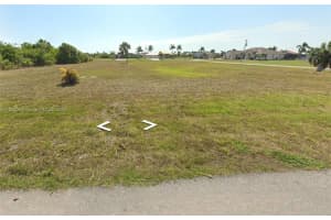 9397 Galaxie Cir, Port Charlotte
