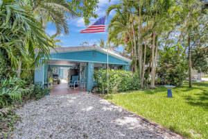 1991 Ne 178th St, North Miami Beach