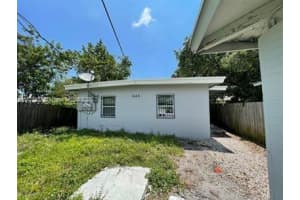 644 Nw 15th Ter 1, Fort Lauderdale