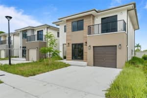 1119 Nw 1st St, Florida City