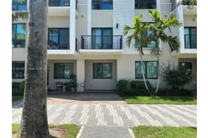 4640 Nw 84th Ave 21, Doral