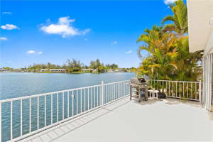5620 Lagoon Dr ., Dania Beach