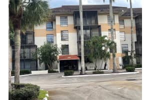 5530 Nw 44th St 103c, Lauderhill