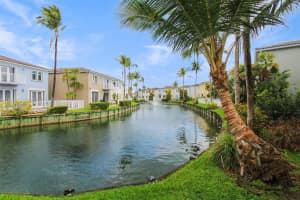 21025 Ne 31st Ave, Aventura