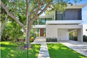 100 Hampton Ln, Key Biscayne