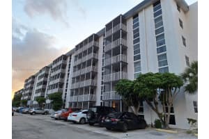 16851 Ne 23rd Ave B101, North Miami Beach