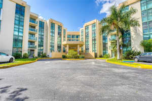 2075 Sw 122nd Ave 306, Miami