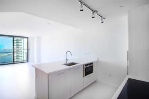 501 Ne 31st St 2005, Miami