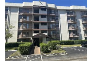 2771 Riverside Dr 504-a, Coral Springs