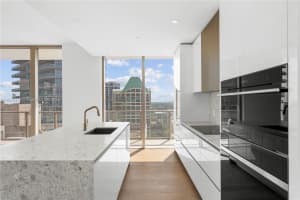 2678 Tigertail Ave 1707, Miami