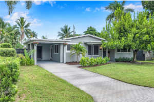 4764 Ne 15th Way, Oakland Park