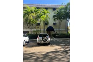 427 Santander Ave 204, Coral Gables