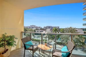 2501 S Ocean Dr 531 (available Jan 17), Hollywood