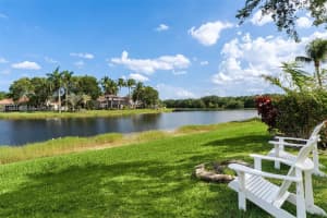 380 Cambridge Dr 0, Weston