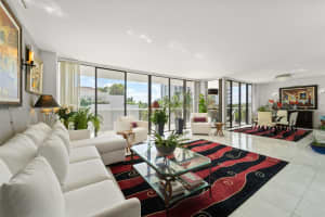 20281 E Country Club Dr 201, Aventura