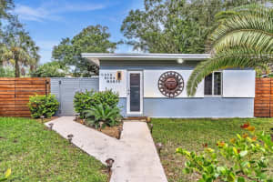 1517 Sw 25th St 2, Fort Lauderdale