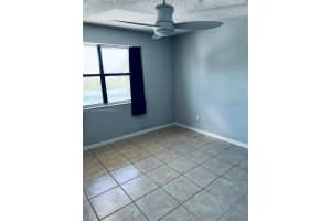 7670 Sw 152nd Ave 1-202, Miami