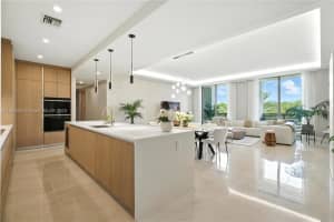 515 Valencia Ave 301, Coral Gables