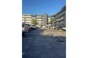 8821 W Flagler St 108, Miami
