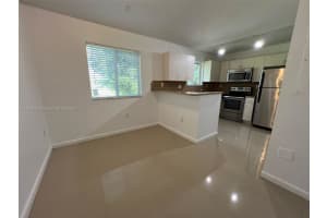 990 Ne 33rd Ter 204, Homestead