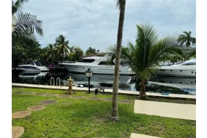 2935 Ne 163rd St 2q, North Miami Beach