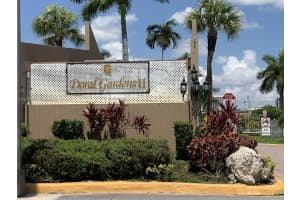 4920 Nw 79th Ave 204, Doral