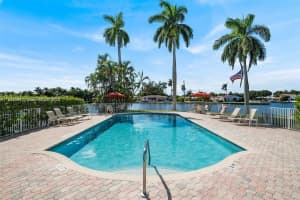 1881 Middle River Dr 403, Fort Lauderdale