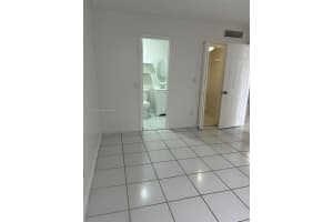 6125 W 20 Th Av 217, Hialeah
