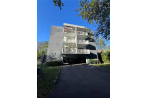 645 Ne 121st St 404, North Miami 645 Ne 121st St 404, North Miami