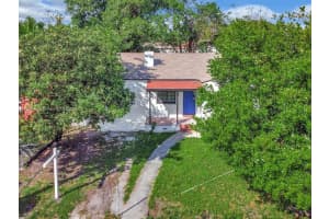 547 Nw 49th St, Miami