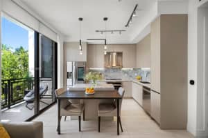 1030 15th St 213, Miami Beach