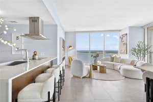 495 Brickell Ave 3901, Miami
