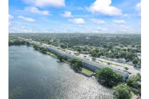 1401 Nw 103rd St 139, Miami