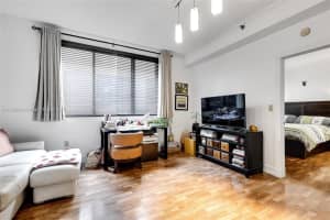 540 Brickell Key Dr 210, Miami